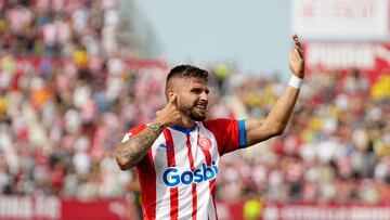 GIRONA, 03/09/2023.- Portu del Girona FC celebra un gol durante el Partido de Liga en Primera División entre el Girona FC - Las Palmas, en el estadio municipal de Montilivi, este domingo. EFE/ David Borrat
