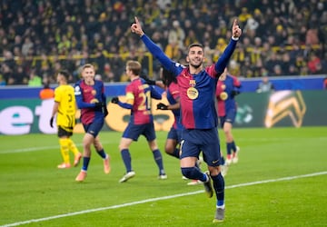 1-2. Ferran Torres celebra el segundo tanto azulgrana.