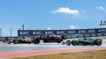 Accidente de Lando Norris, Oscar Piastri (McLaren MCL39), Fernando Alonso (Aston Martin AMR25) y Nico Hulkenberg (Sauber C45). Austin, Estados Unidos. F1 2025.