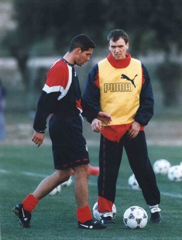 Simeone y Pantic en su época como jugadores en el Atlético.