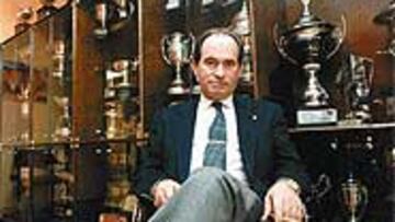 <b>¿VENDERÁ?</b> José Fernández, principal accionista del Sporting, espera una solución inmediata al interés de Dimitri Piterman.