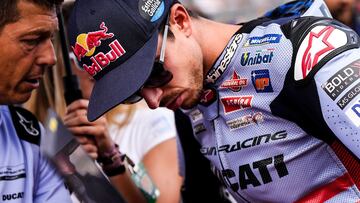 Alex Márquez durante la parrilla de salida del esprint de MotoGP en Aragón.