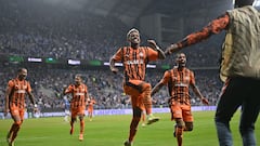 Arda y sus brasileños intimidan en Conference