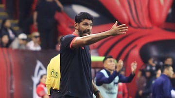 Sebastian Abreu head coach of Tijuana during the 12th round match between Tijuana and Monterrey as part of the Liga BBVA MX, Torneo Apertura 2025 at Caliente Stadium, on October 05, 2025 in Tijuana, Baja California, Mexico.