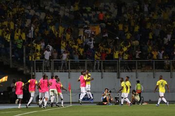 Con esta victoria Colombia asciende a la cuarta posición del hexagonal final con 4 puntos. Un triunfo sobre Uruguay el domingo 10 de febrero (3:30 p.m. de Colombia)