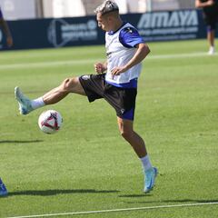 Bryan Zaragoza ya entrena junto a sus compañeros