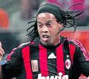 Con Ronaldinho y Shevchenko, el Milán va de mal en peor