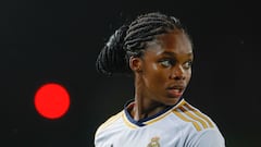 The Colombian star started on the bench as Real Madrid limped to yet another defeat in an awful UWCL campaign.