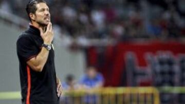 Simeone, en el partido ante el Shanghai.