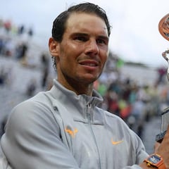 Divino Nadal: ocho títulos en Roma y recupera el número uno