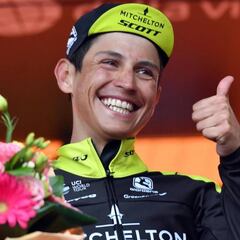 Chaves: "Queremos ganar el Giro como equipo, sin egoismo"