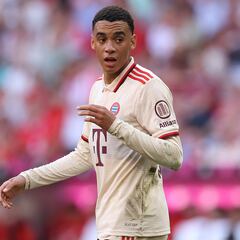 Musiala vuelve a entrenarse a una semana del Barça