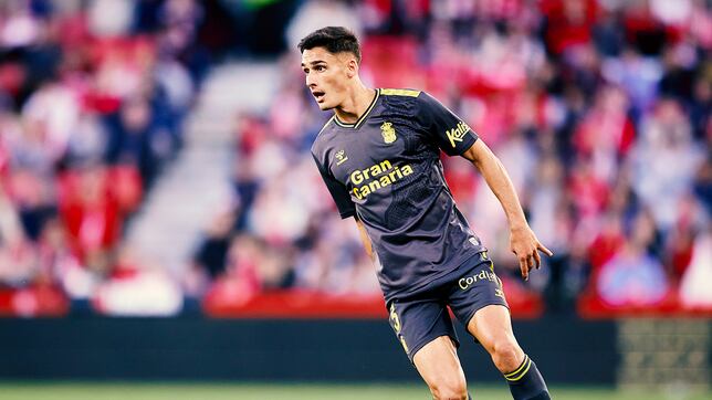 El Villarreal ata a Sergi Cardona