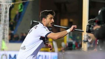 Riccardo Orsolini, celebrando un gol frente al Empoli en Coppa Italia