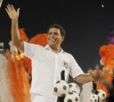 Ronaldo participó en la carroza del Corinthians en el carnaval de Sao Paulo