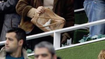 Teresa Rivero: "Sólo llevan dos semanas sin cobrar"