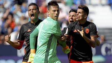 Súper Diego Alves: no hay nadie que haya parado tantos penaltis