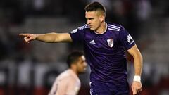 Rafael Santos Borr&eacute; celebrando un de sus goles con River Plate en el triunfo sobre Gimnasia por Superliga Argentina