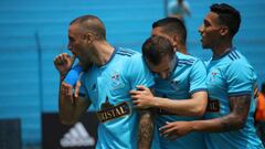 A cuartos con suspense