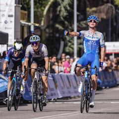 Cortina se asoma en la victoria de Engelhardt