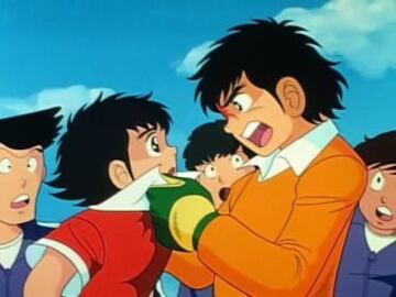 Yoichi Takahashi, creador de Captain Tsubasa, cambió el concepto de ver fútbol. Partidos de varios días que cautivaron a los niños y jóvenes en los años noventa.