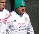 Cuauhtemoc y Guardado, novedades en el once de Aguirre