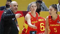 23/06/21 EUROBASKET FEMENINO 2021
 SEDE VALENCIA  PABELLON FONTETA FUENTE SAN LUIS
 CUARTOS DE FINAL
 SELECCION ESPA&Ntilde;OLA ESPA&Ntilde;A - SERBIA
 LUCAS MONDELO LAURA GIL CRISTINA OUVI&Ntilde;A