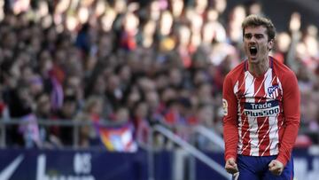 Griezmann, durante el Atlético-Athletic.