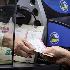 Which state is responsible for the Powerball delay?