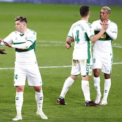 El Elche rompe su propio techo