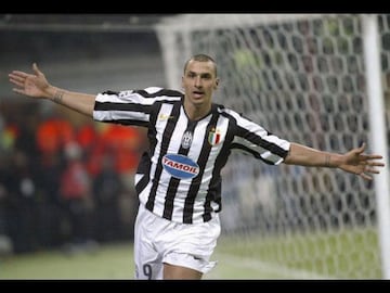 La Juventus de Turín fue el tercer club al que llegó el sueco, el equipo italiano pagó 19 millones de euros para llevarlo a sus filas. Zlatan tuvo participación en 92 partidos, anotó 26 goles y puso siete asistencias.