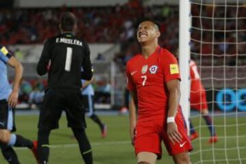 Las mejores imágenes del duelo entre Chile y Uruguay