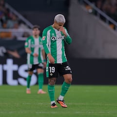 Poco fútbol, demasiadas carencias