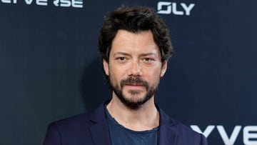 MADRID, SPAIN - 2022/06/14: Alvaro Morte attends the photocall of the presentation of NFT (Non-Fungible Story) in the Kapital room in Madrid. (Photo by Atilano Garcia/SOPA Images/LightRocket via Getty Images)