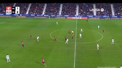 El ‘9′ que enamoró a todo el país: Sadiq y su golazo agarrando el balón a 45 metros