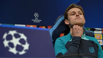 Naples (Italy), 20/02/2024.- FC Barcelona'Äôs midfielder Frenkie de Jong attends a press conference at the Diego Armando Maradona stadium in Naples, Italy, 20 February 2024. FC Barcelona face SSC Napoli in their UEFA Champions League Round of 16, 1st leg match on 21 February 2024. (Liga de Campeones, Italia, Nápoles) EFE/EPA/CIRO FUSCO
