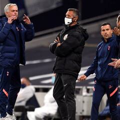 El enganchón Lampard-Mourinho siguió en la sala de prensa