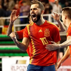 España y Brasil: tenso empate que lo deja todo para Madrid
