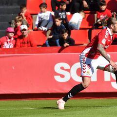 Los 8 goles en contra de estrategia lastran al Oviedo