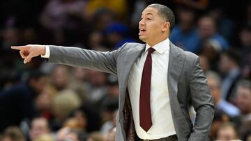 Tyronn Lue, nuevo entrenador de Los Angeles Clippers, durante un partido de la NBA