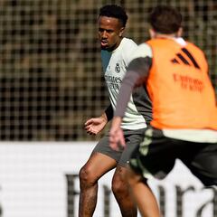 Militao estará contra el Villarreal