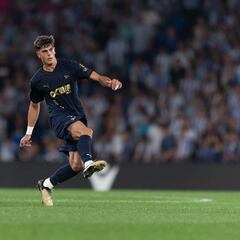 Adrián Pica, primer refuerzo del Mirandés para la temporada 2025-26