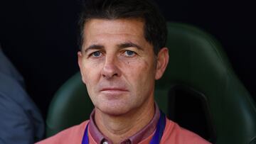 Soccer Football - AFC Asian Cup - Group D - Iraq v Japan - Education City Stadium, Al Rayyan, Qatar - January 19, 2024 Iraq coach Jesus Casas Garcia before the match REUTERS/Molly Darlington