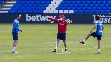Aguirre, en un entrenamiento con el Leganés.