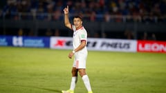 ¿Gol de Alexis o autogol? La versión definitiva del árbitro