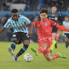 Carbonero y Roger le dan el triunfo a Racing ante Argentinos