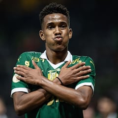 Estevão va para fenómeno