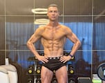 Cristiano Ronaldo presume de forma física a sus 40 años