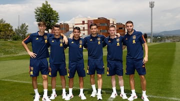 Juan Miranda, Antonio Blanco, V¨ªctor G¨®mez, Hugo Guillam¨®n, Sergio G¨®mez y Abel Ruiz