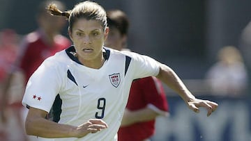 Mia Hamm, con la selecci&oacute;n femenina de USA.